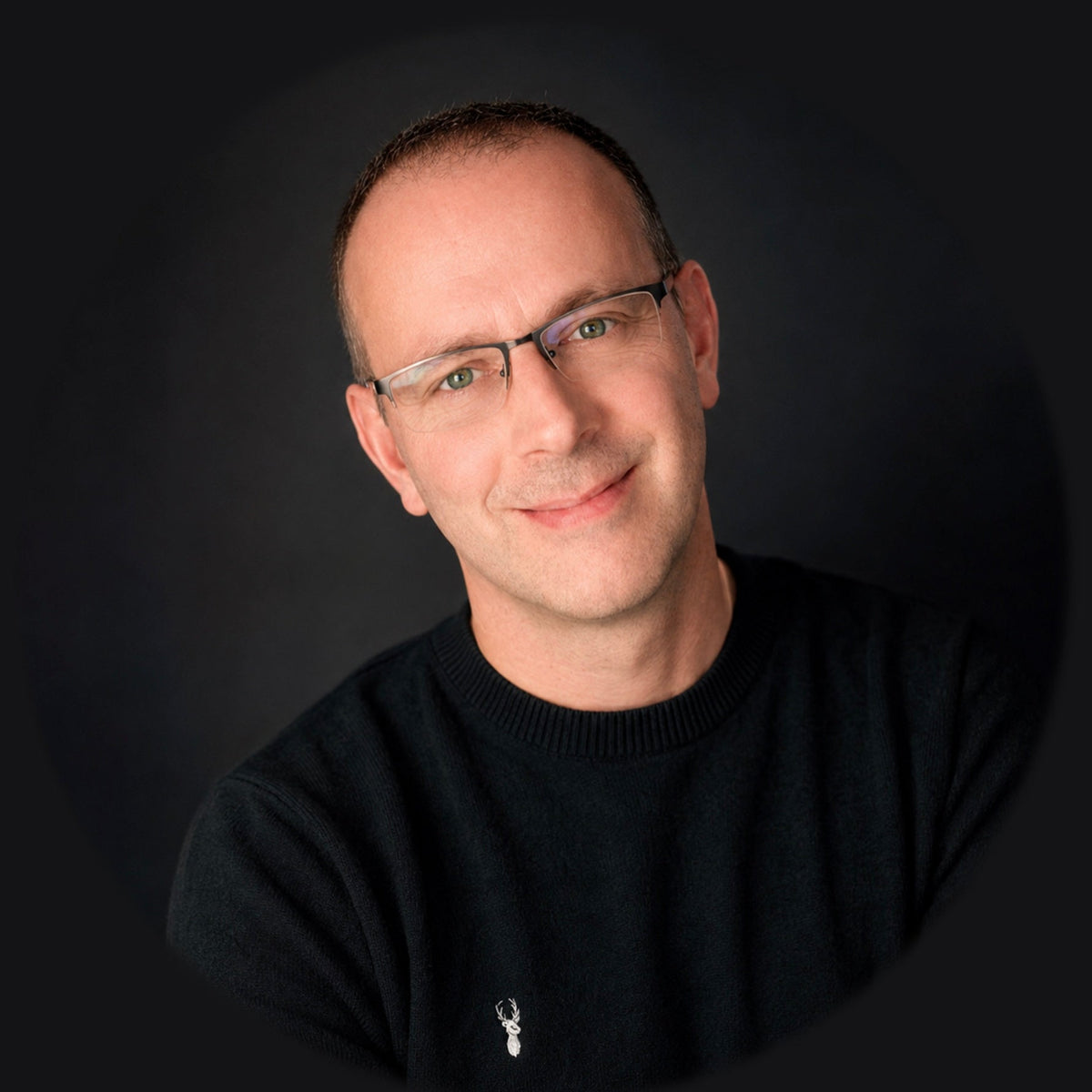 JON RAFFOUL｜UK｜Dance / Portrait Photographer - PMI Gear