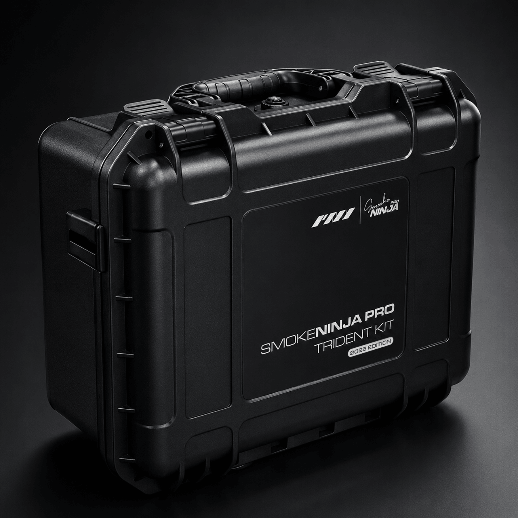 SmokeNINJA PRO V2 Trident Kit protective hard case on dark background